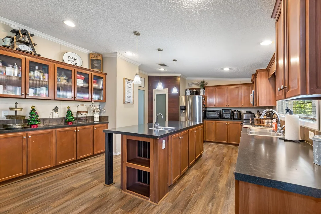 Photo of 104 County Road 4534