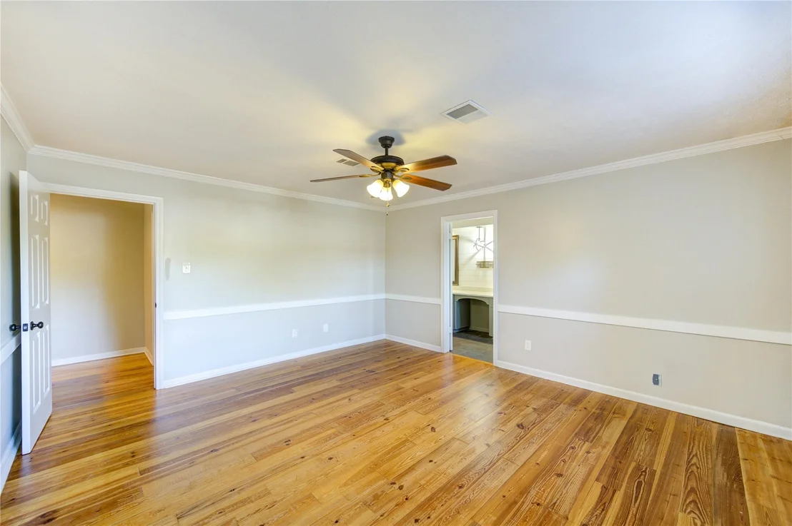 Photo of 15406 Falling Creek Drive