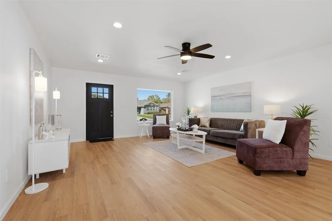 Photo of 5221 Libbey Lane