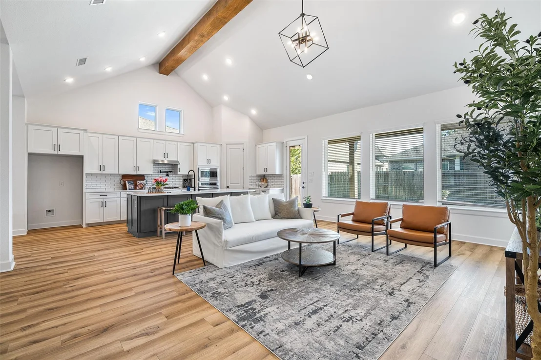 Photo of 15240 Hemingway Heights Drive