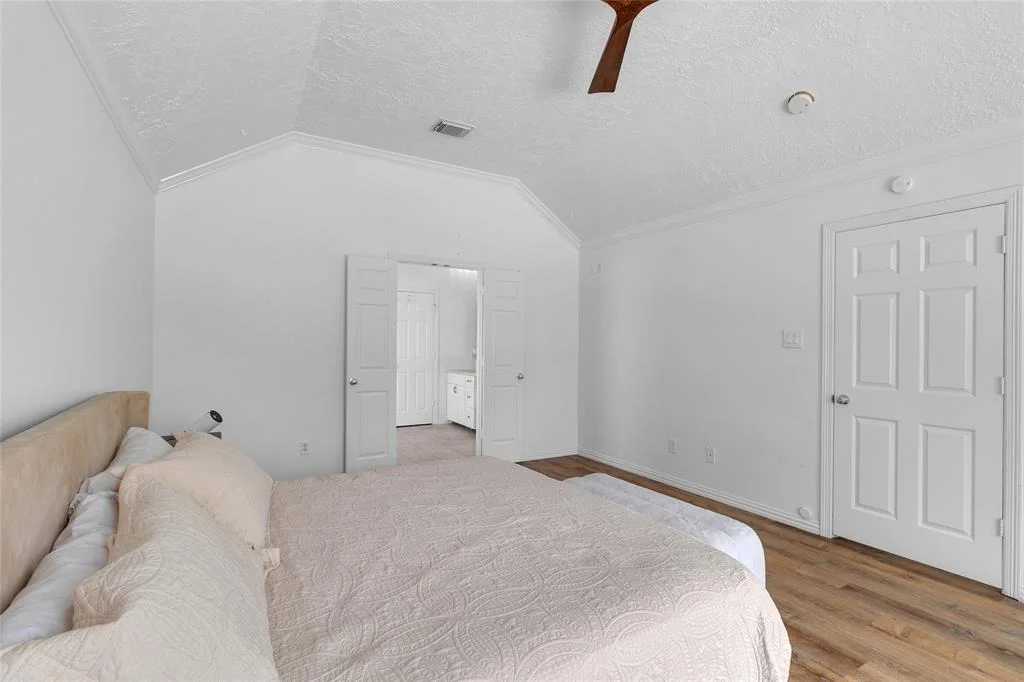 Photo of 18327 Marlin Waters Drive
