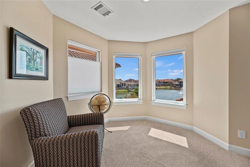 Photo of 18919 Crescent Bay Drive