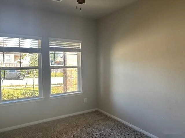 Photo of 319 Harbor Forest Lane
