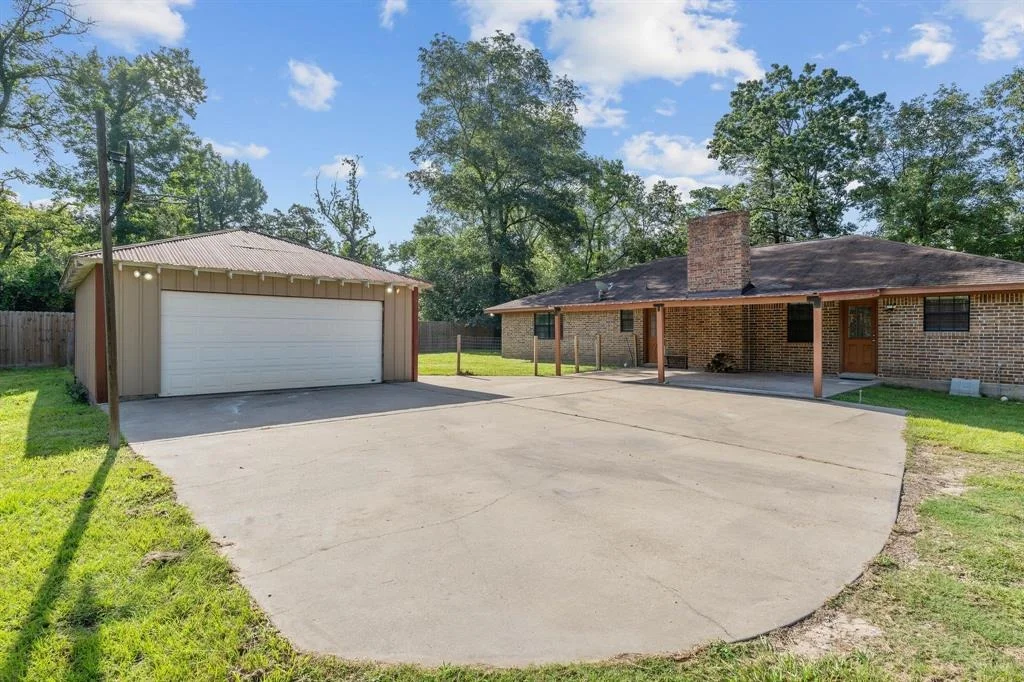 Photo of 9433 County Line Road
