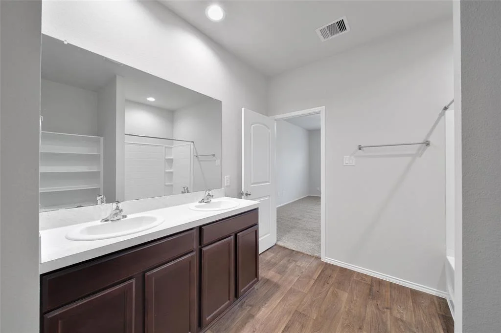 Photo of 2406 Rainier Mist Road