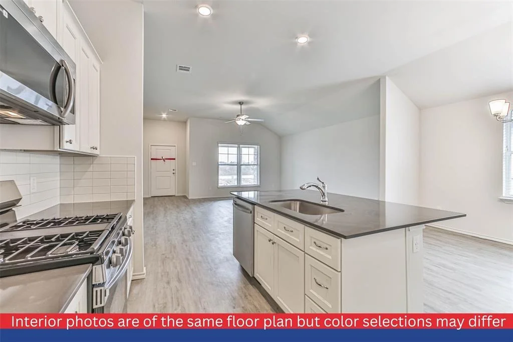 Photo of 25798 John Wayne Court