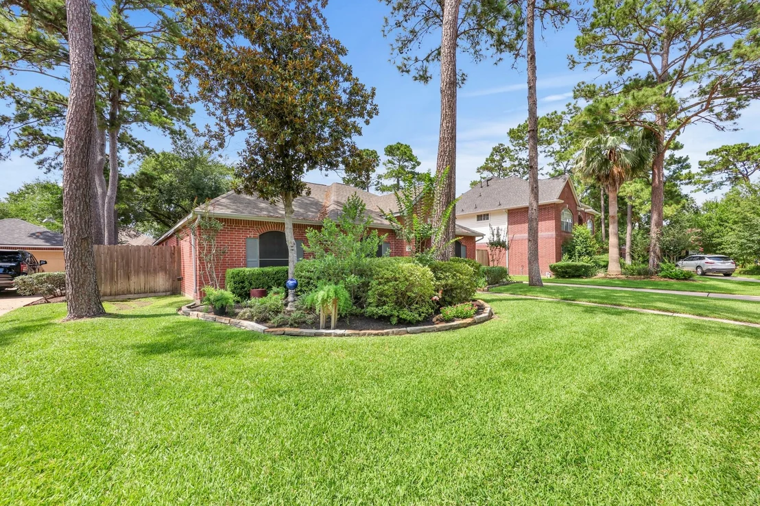 Photo of 8806 Memorial Creek Drive