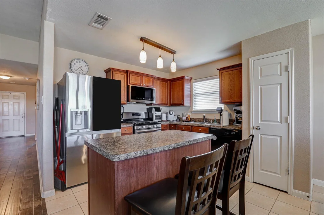 Photo of 736 Lazy Crest Drive