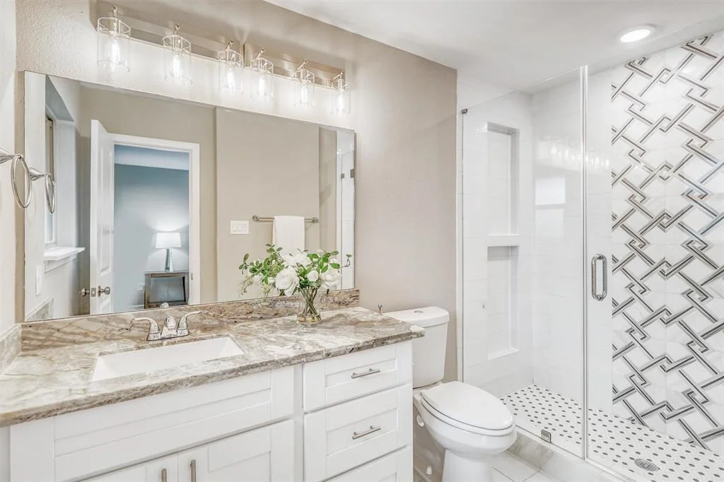 Photo of 2214 Lazybrook Drive