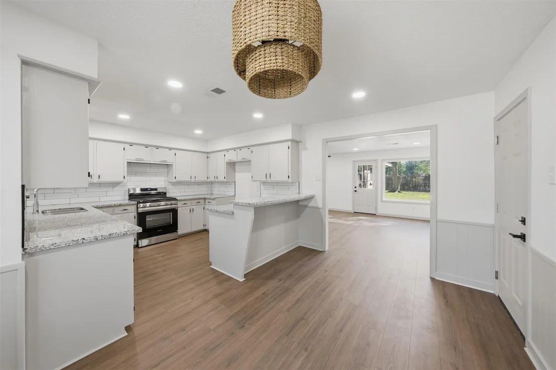 Photo of 5002 Cedar Creek Drive