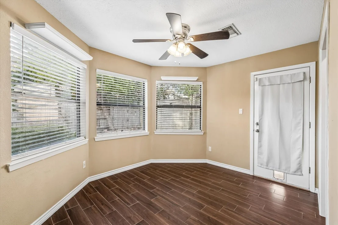 Photo of 16607 Sunlight Way