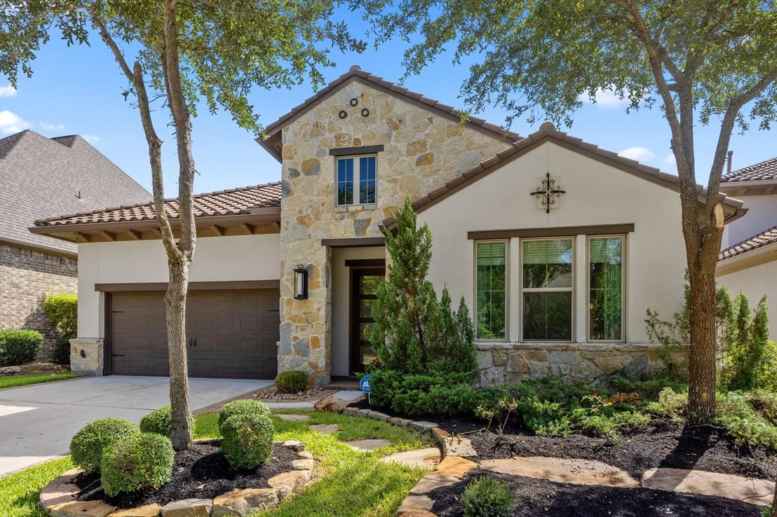 Photo of 38 Madrone Terrace Place