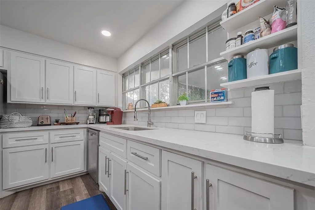 Photo of 5310 Foresthaven Drive