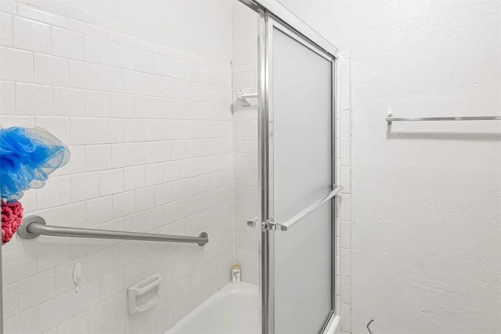 Photo of 3822 Quiet Place Drive