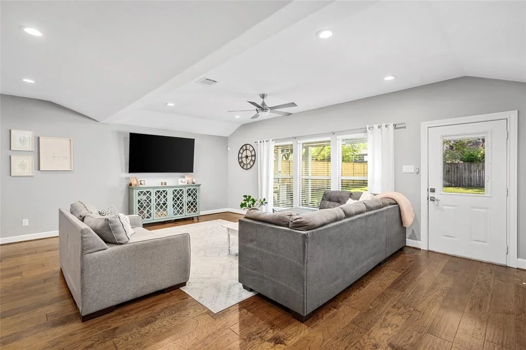 Photo of 10738 Braewick Drive