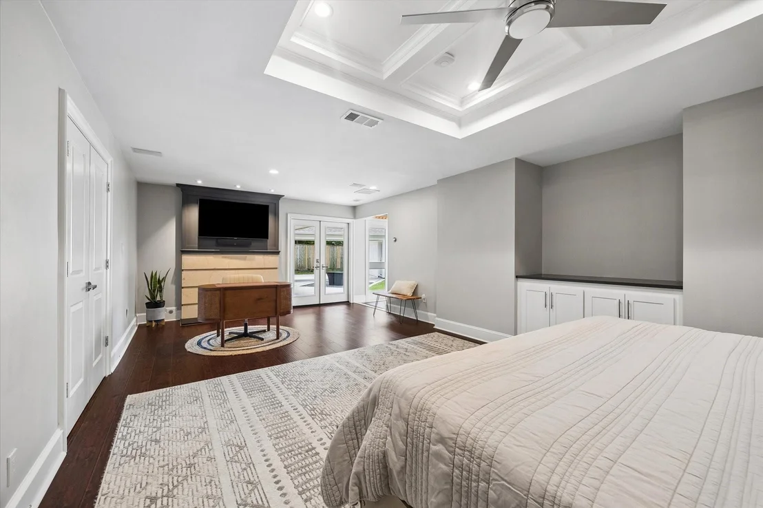 Photo of 4615 Golf Drive