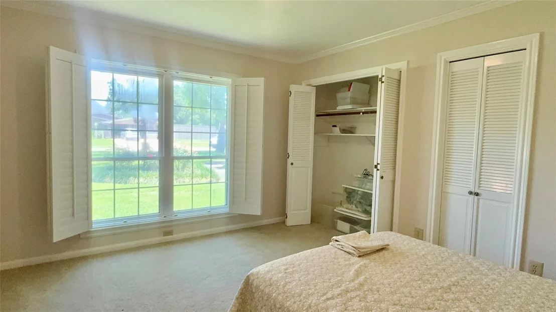 Photo of 4714 Thunderbird Road