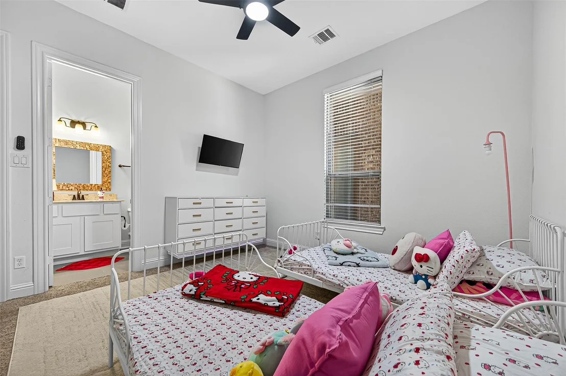 Photo of 46 Sundown Ridge Place