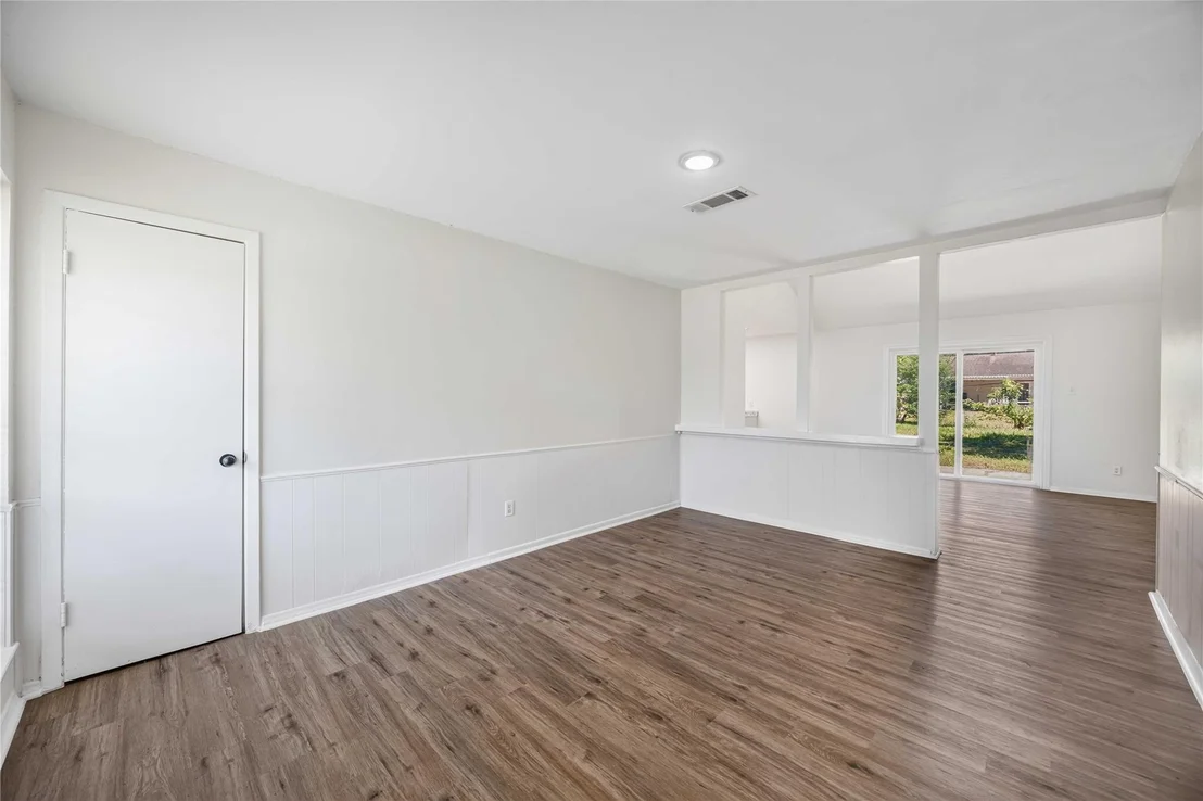 Photo of 5114 Heatherbrook Drive