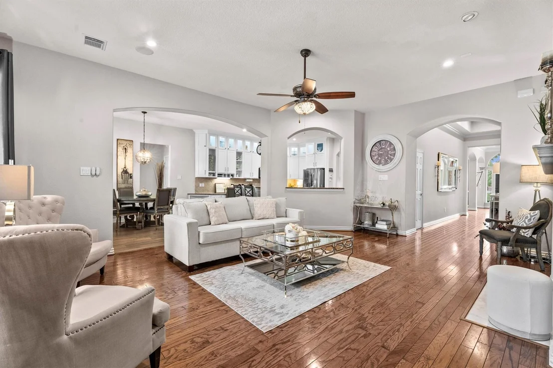 Photo of 6818 Ashton Pines Lane