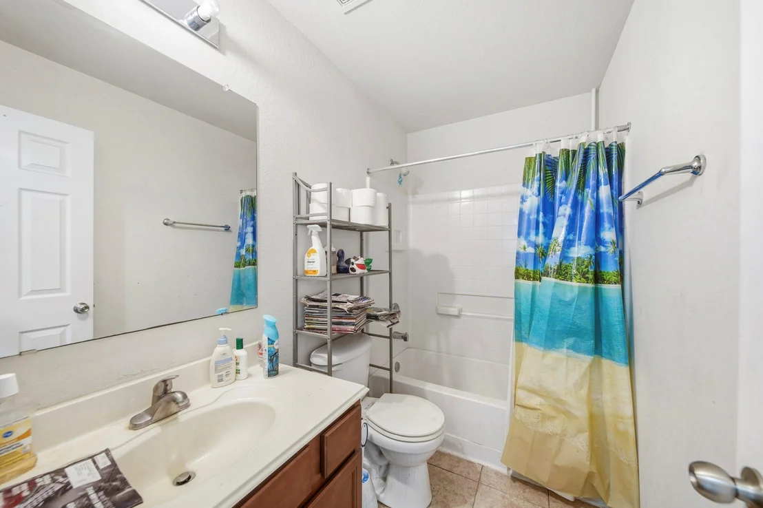 Photo of 1115 Honeysuckle Vine Drive