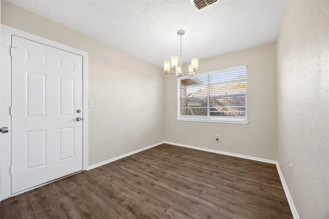 Photo of 14030 Montaigne Drive