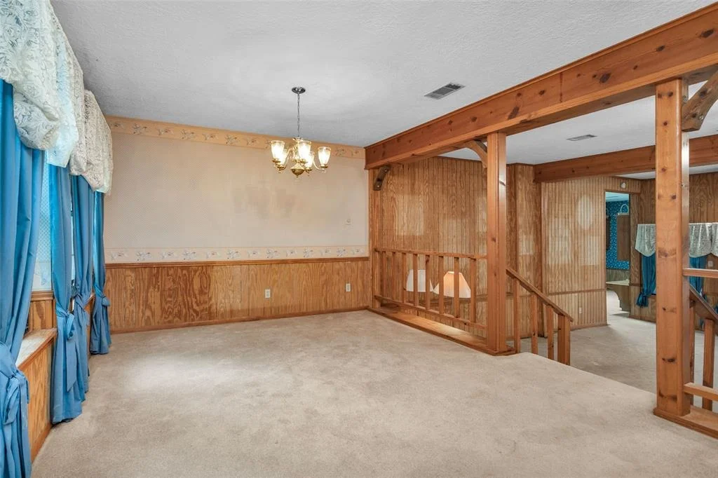 Photo of 24614 Spruce