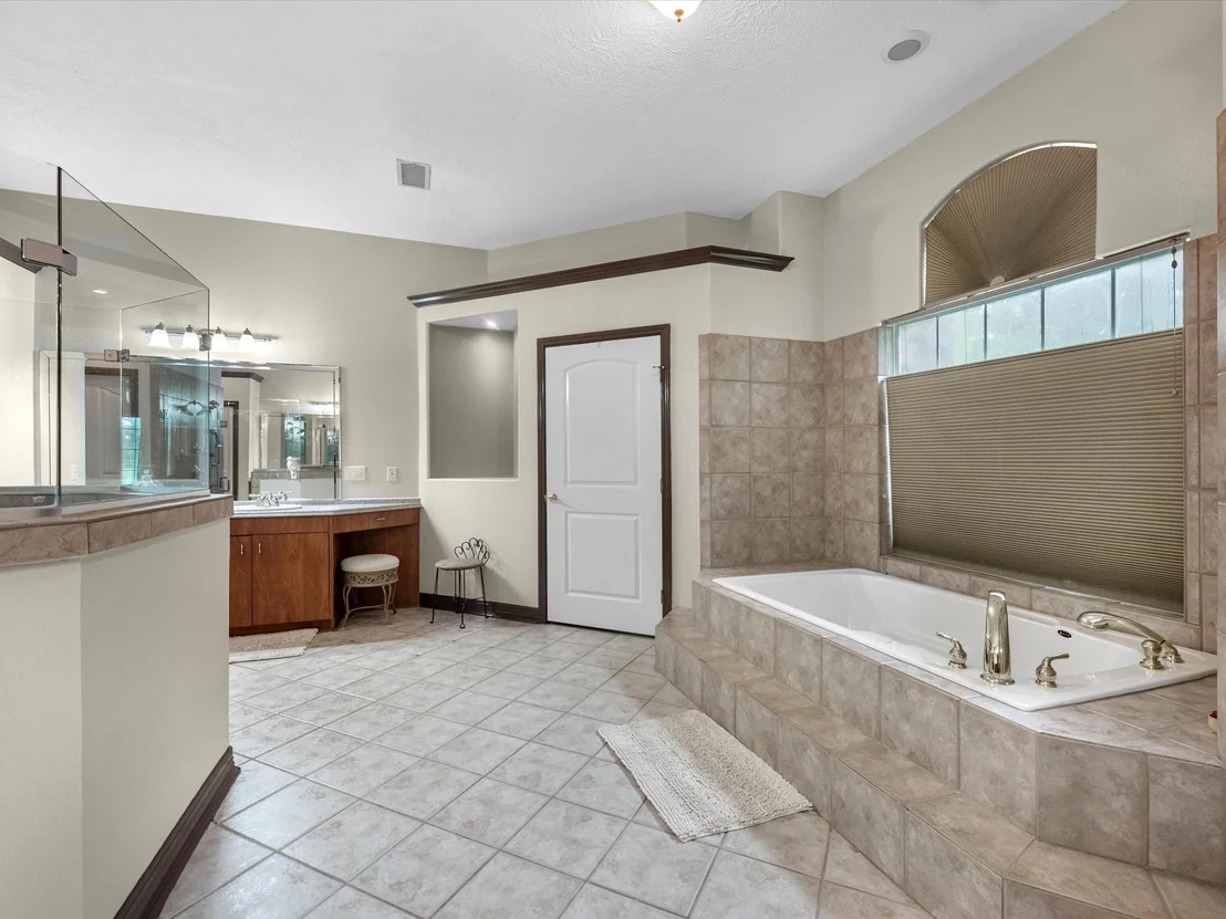 Photo of 530 Chisolm Trail