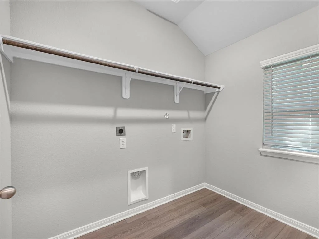 Photo of 212 Cain Road