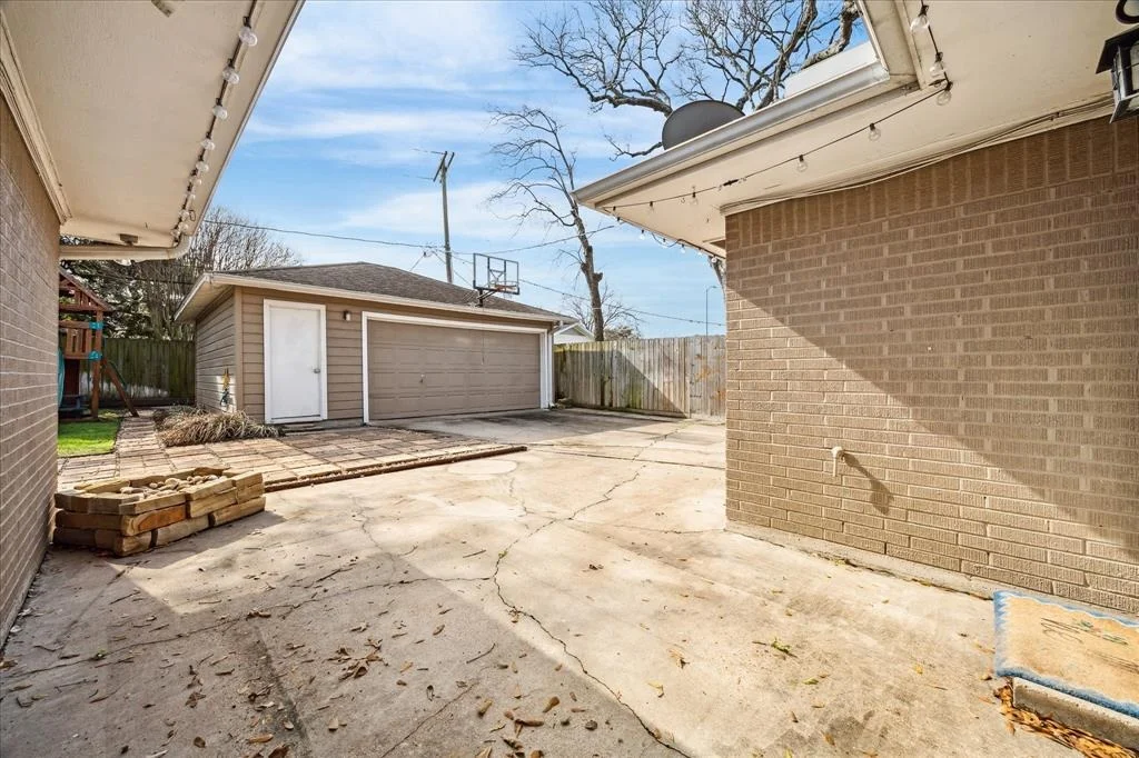 Photo of 2227 Latexo Drive