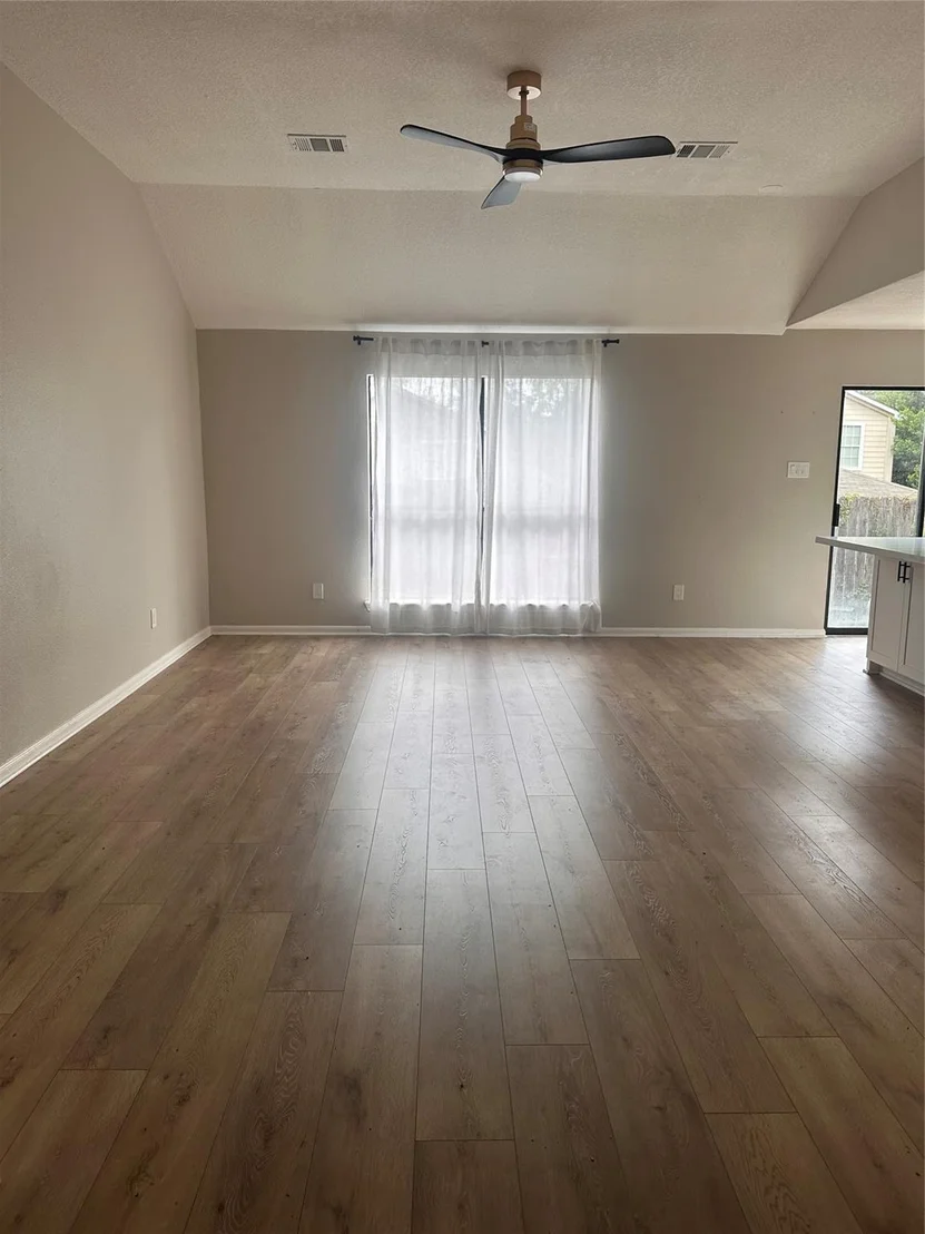 Photo of 3812 Maple Drive