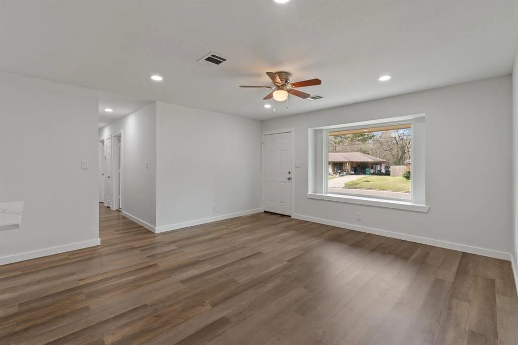 Photo of 228 N Forest Drive