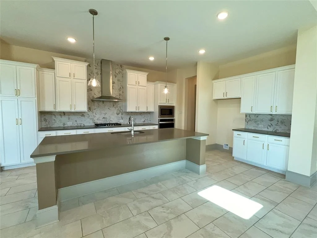 Photo of 23422 Wilkinson Trail