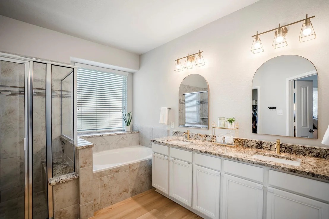 Photo of 7511 Laguna Lake Drive