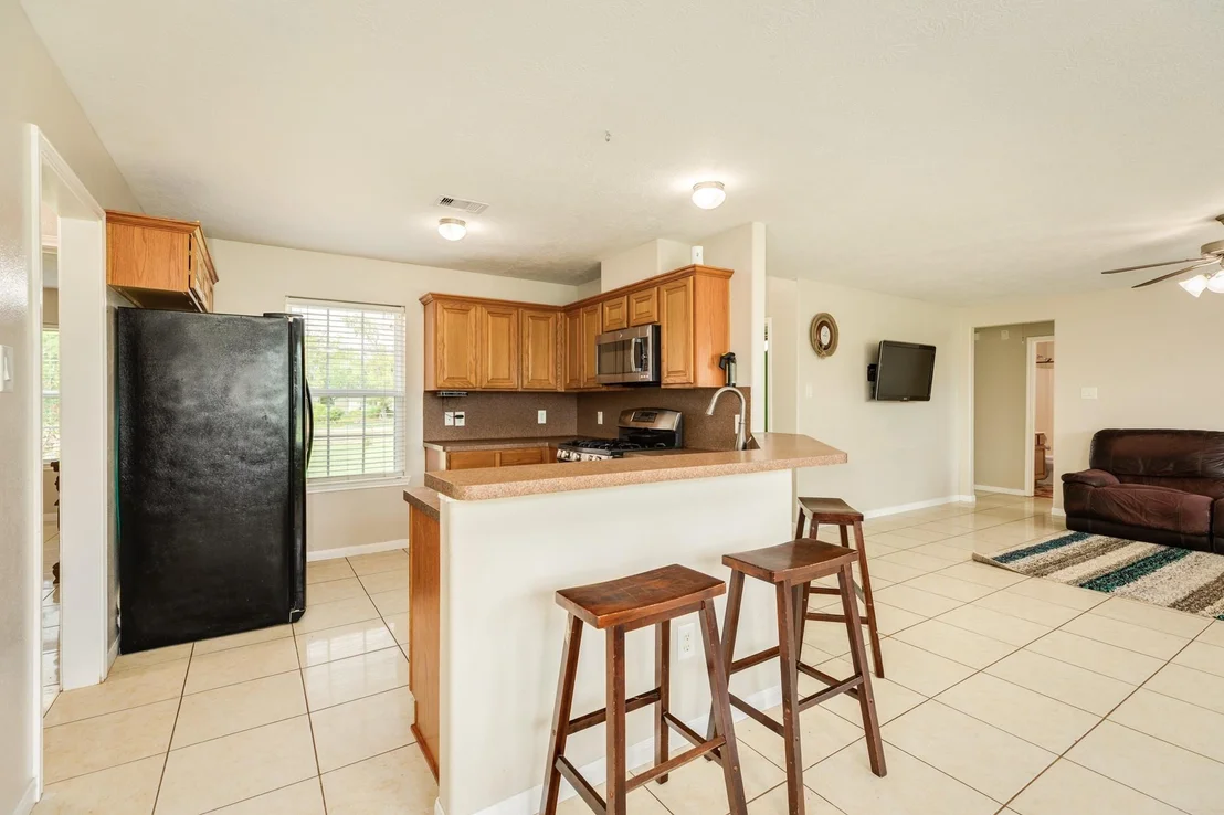 Photo of 130 Pin Oak Drive