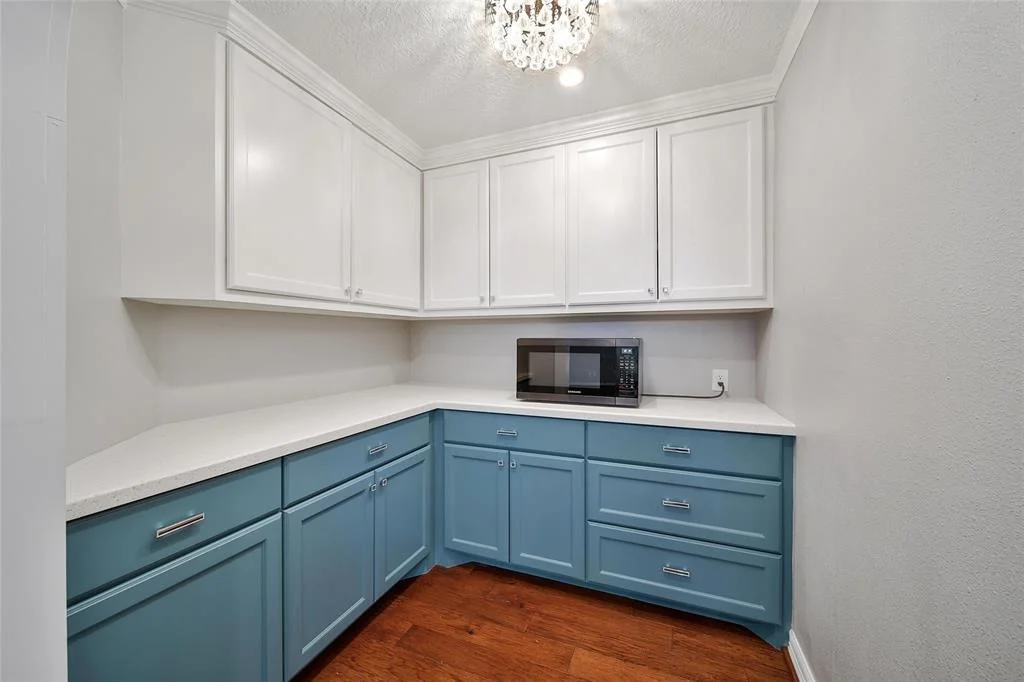 Photo of 13202 Isbell Drive