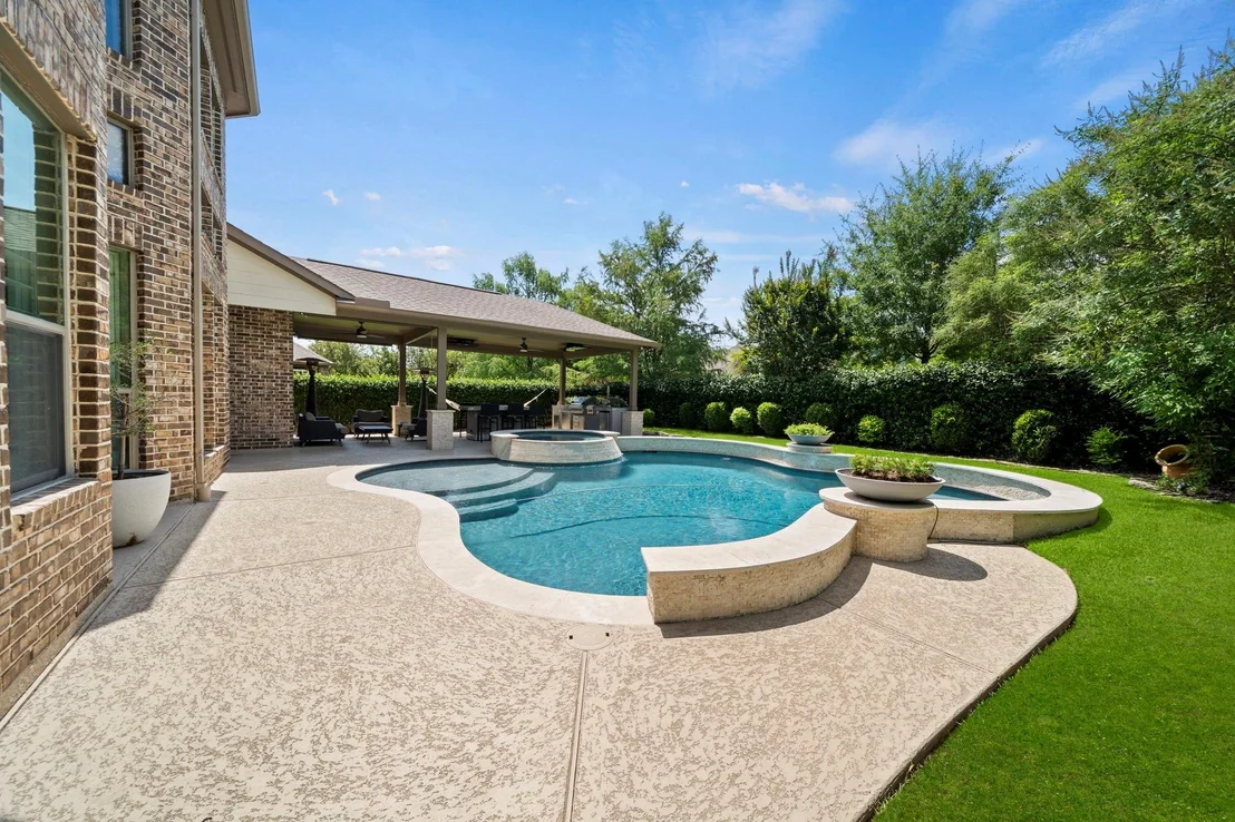 Photo of 17139 Upton Hill Drive