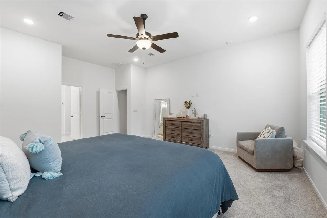 Photo of 42575 Rustico Road