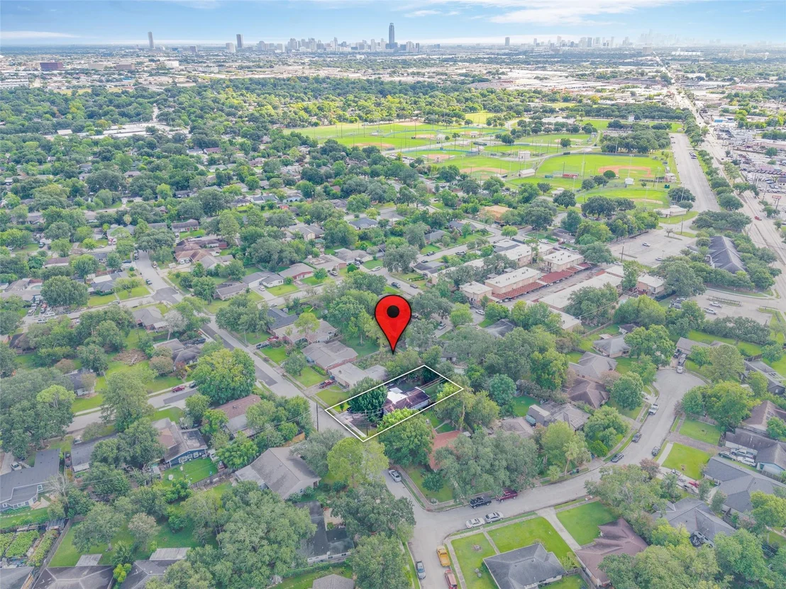 Photo of 8117 Mcavoy Drive