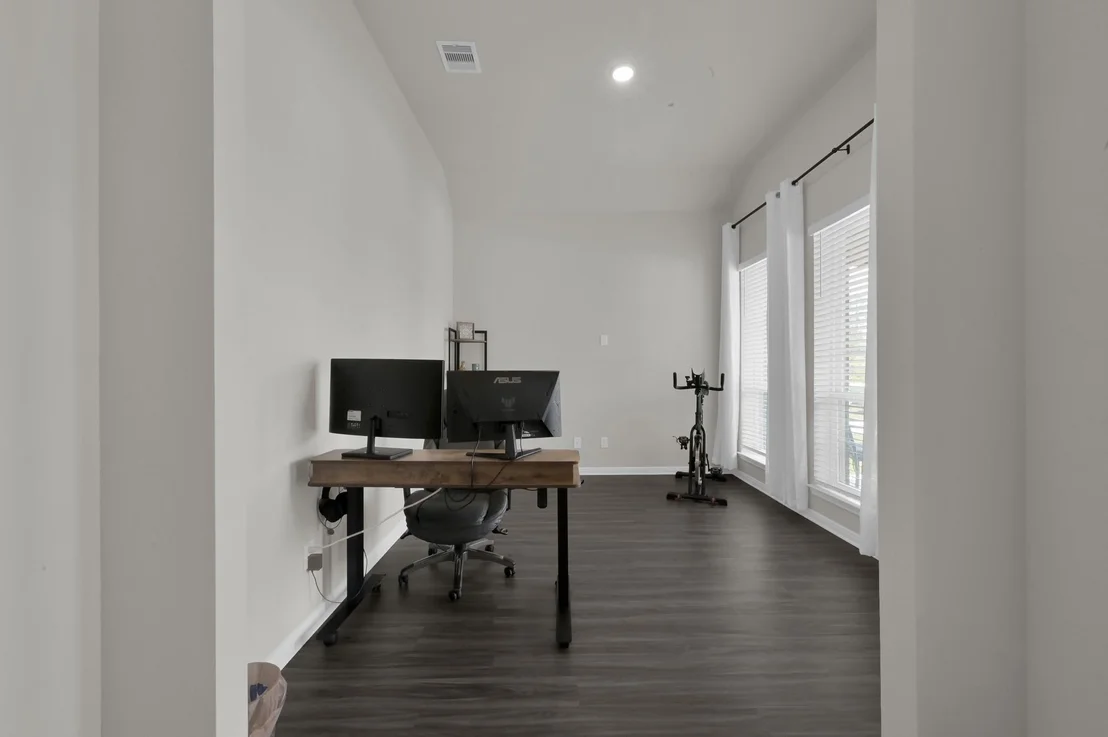 Photo of 3313 Rolling View Court