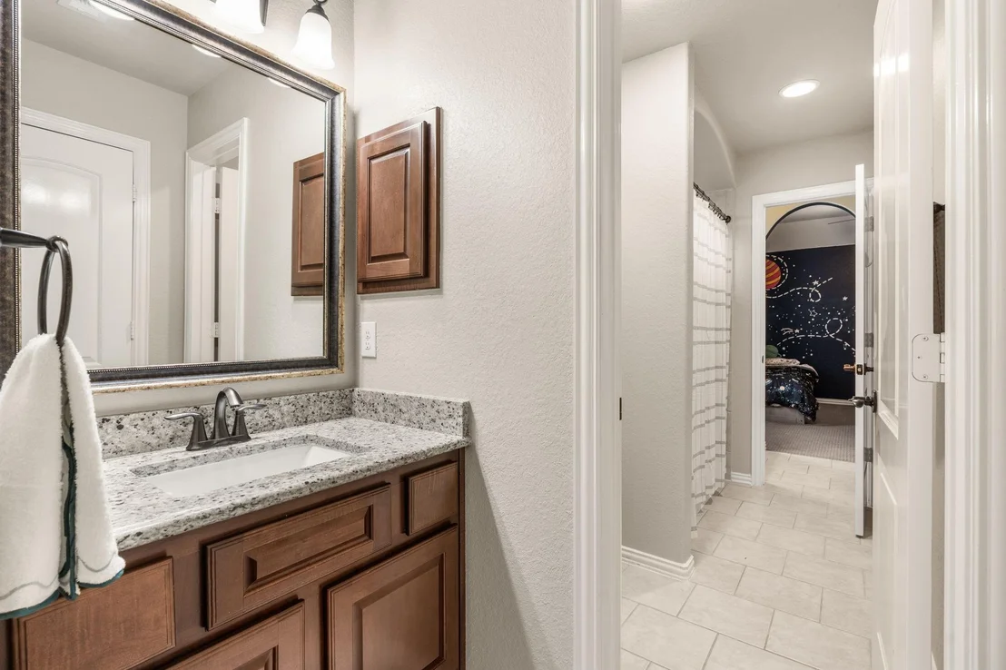Photo of 10 Black Spruce Court