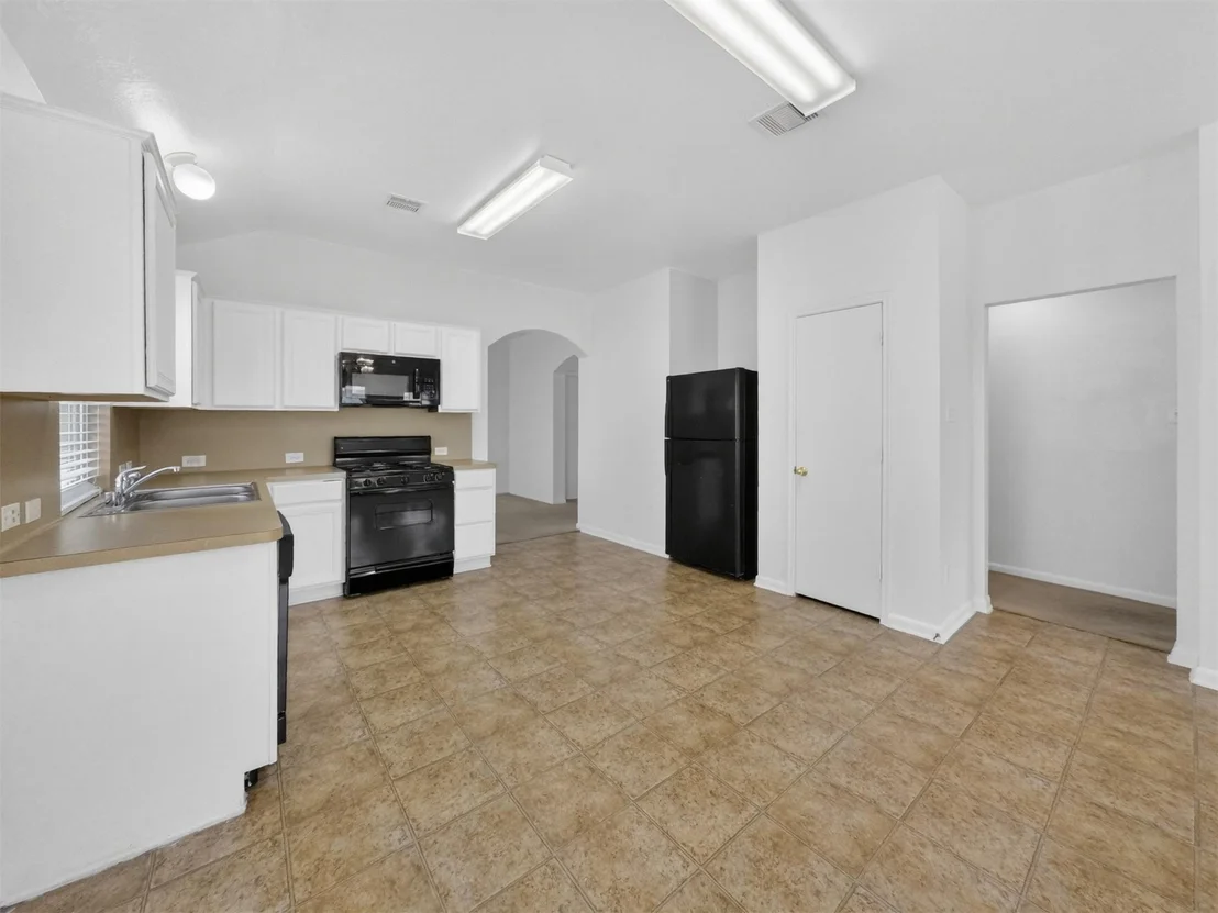 Photo of 7618 Legacy Pines Drive