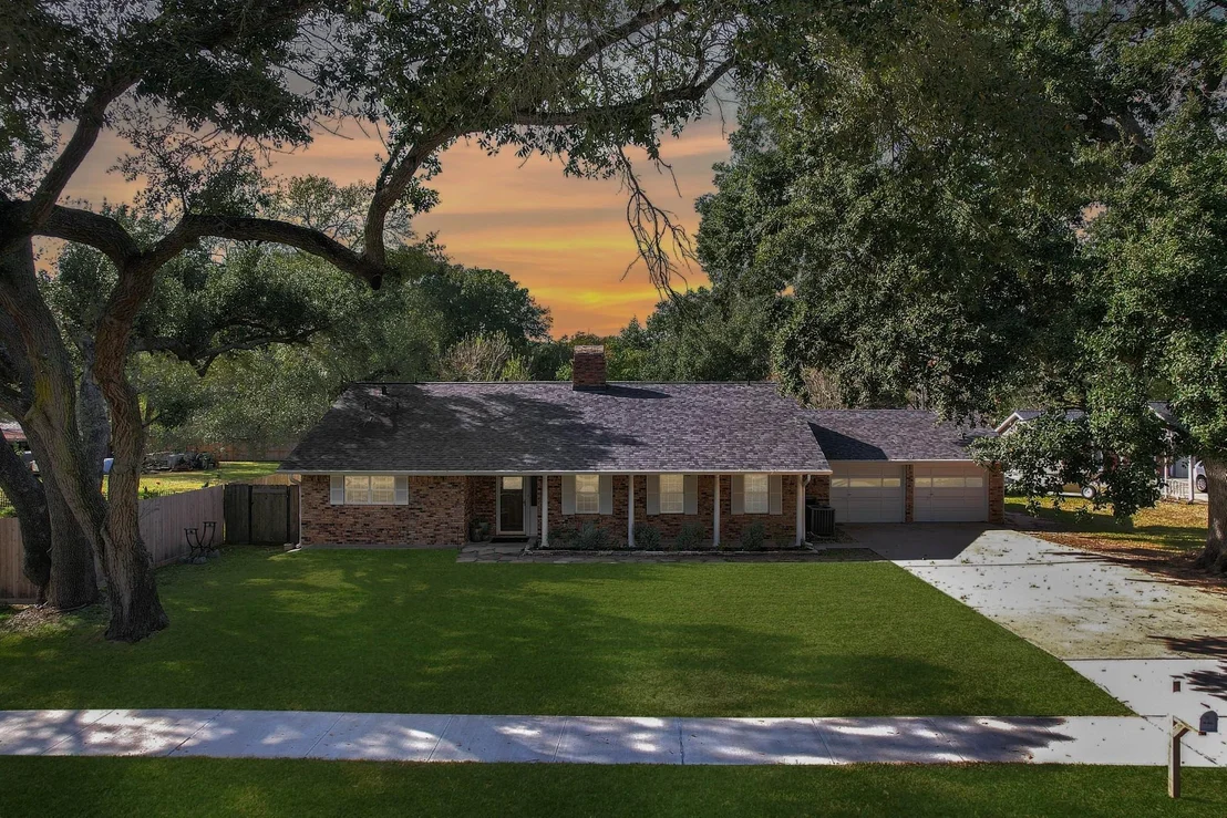Photo of 2819 Fortuna Drive