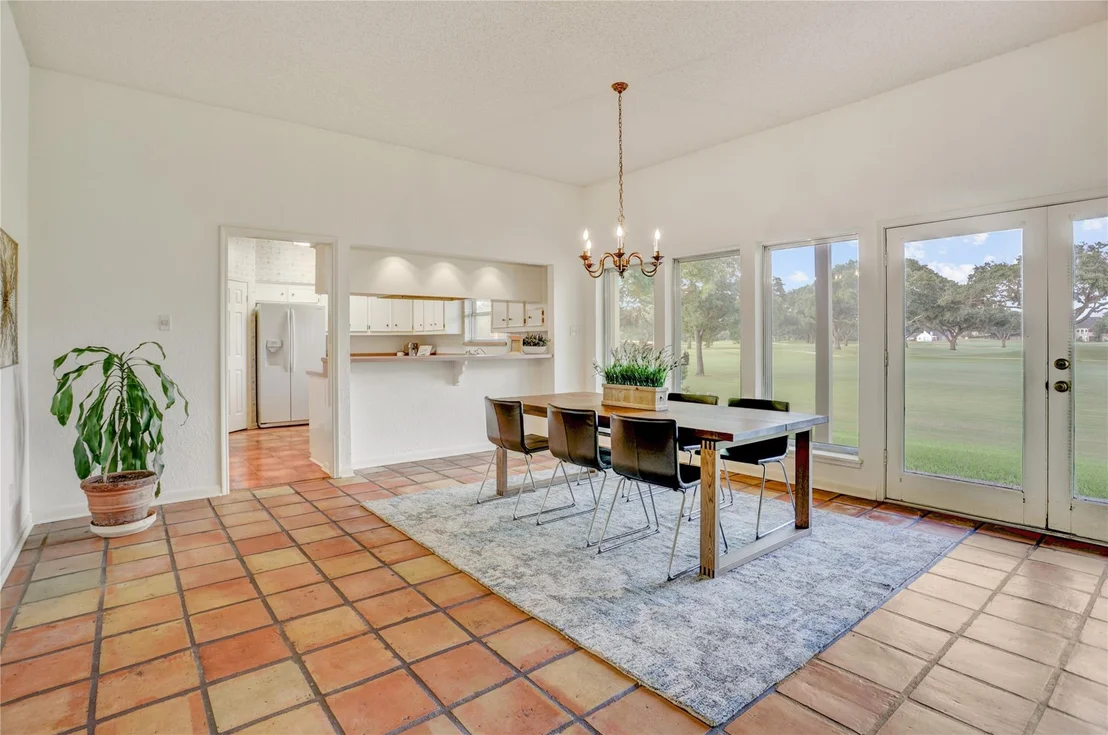 Photo of 44 Crestwood Circle