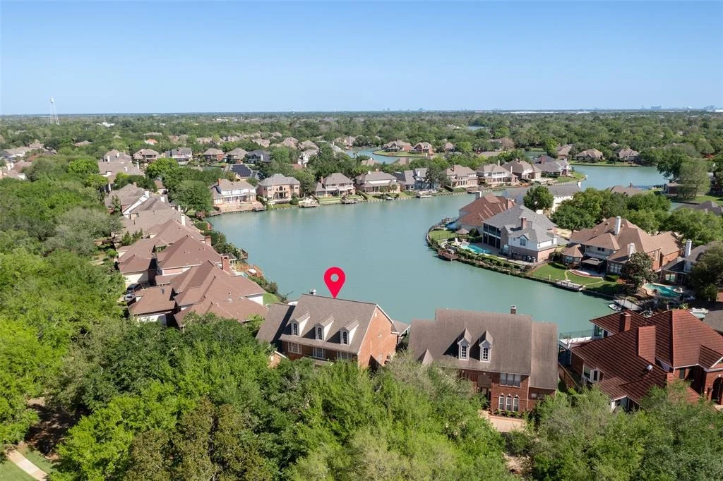 Photo of 207 Kingfisher Drive