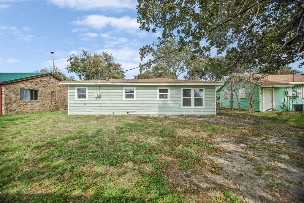Photo of 1824 Central Avenue