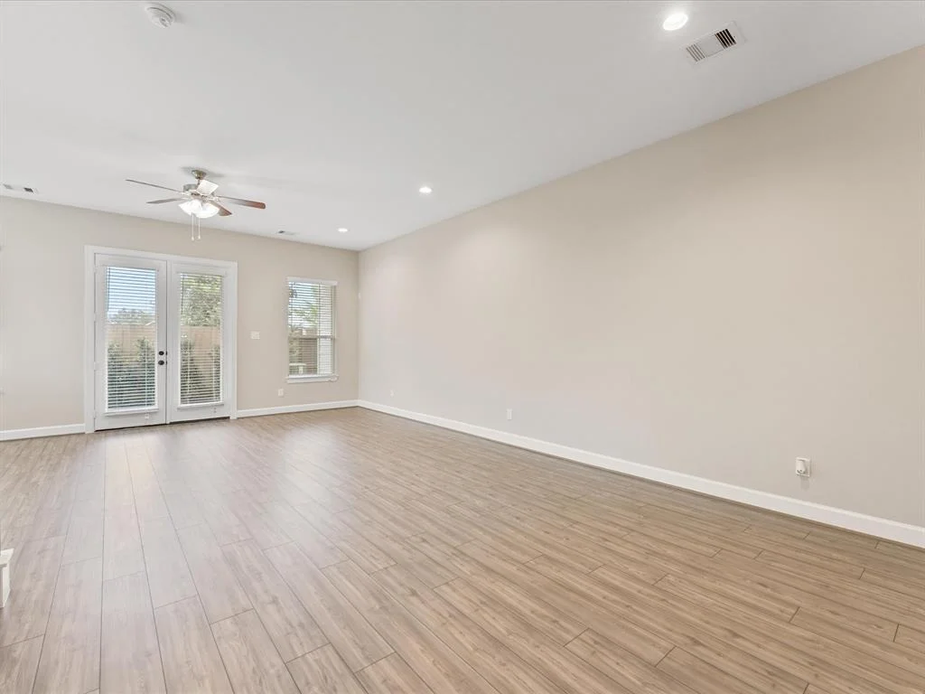 Photo of 1106 Adele Street