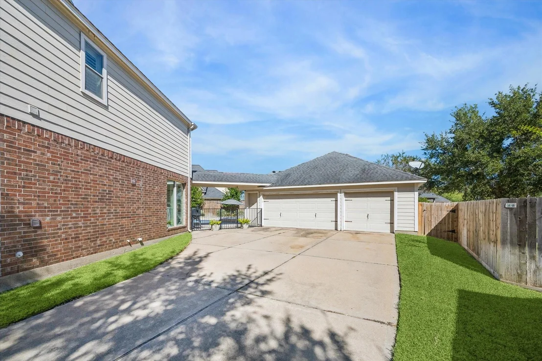 Photo of 28606 Wing Elm Drive