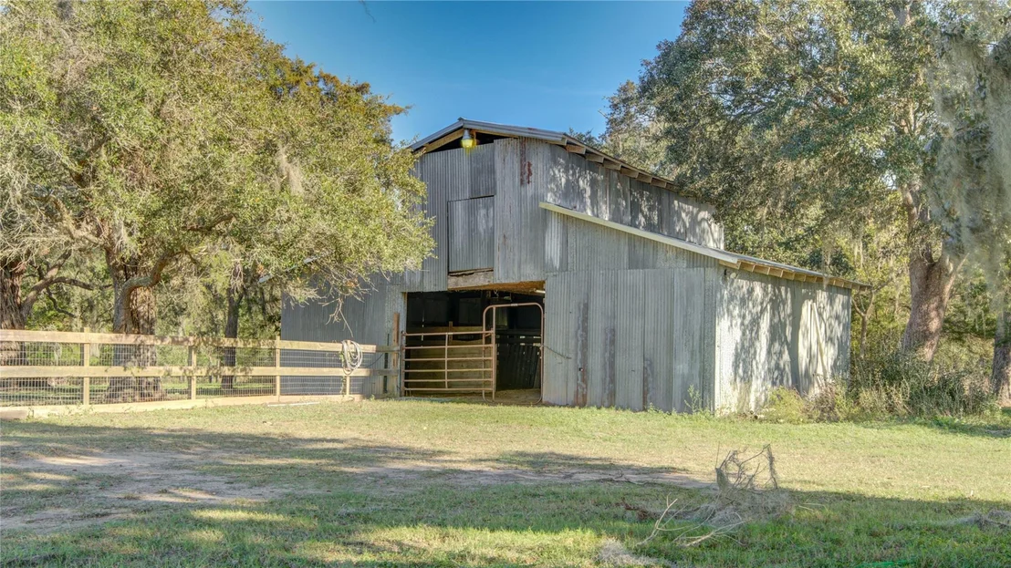 Photo of 4049 County Road 450
