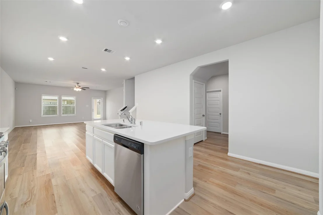 Photo of 910 Modesto Drive